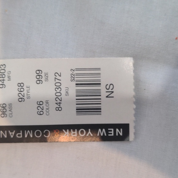 NWT New York & Co. Magenta Croc Patent Clutch Purse - Picture 8 of 8